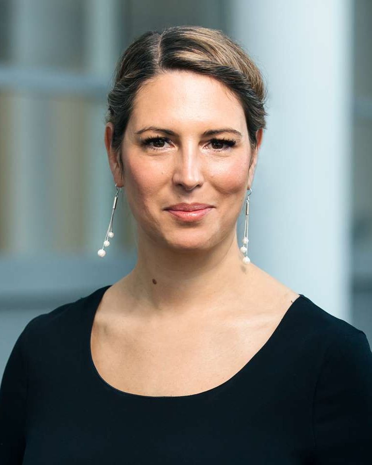 Sarah Schlesinger, CEO und Managing Partner von blackprint